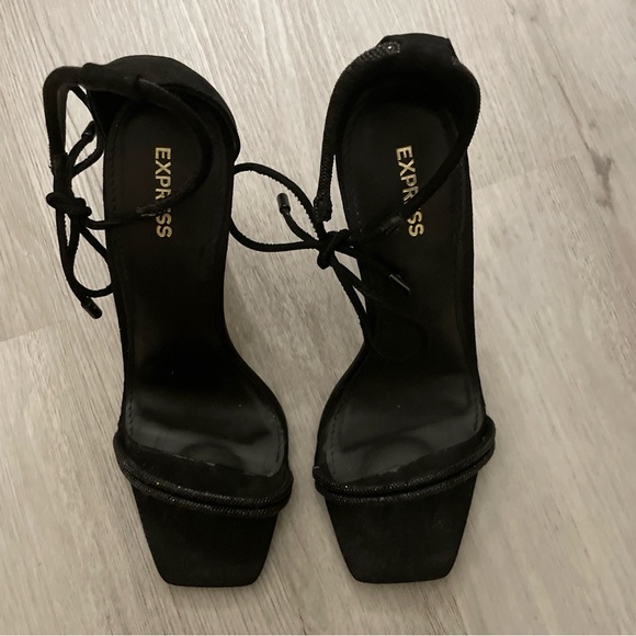 Express Women Embellished Tubular Ankle Tie
Heeled Sandals Size 9 color Black - Picture 6 of 7